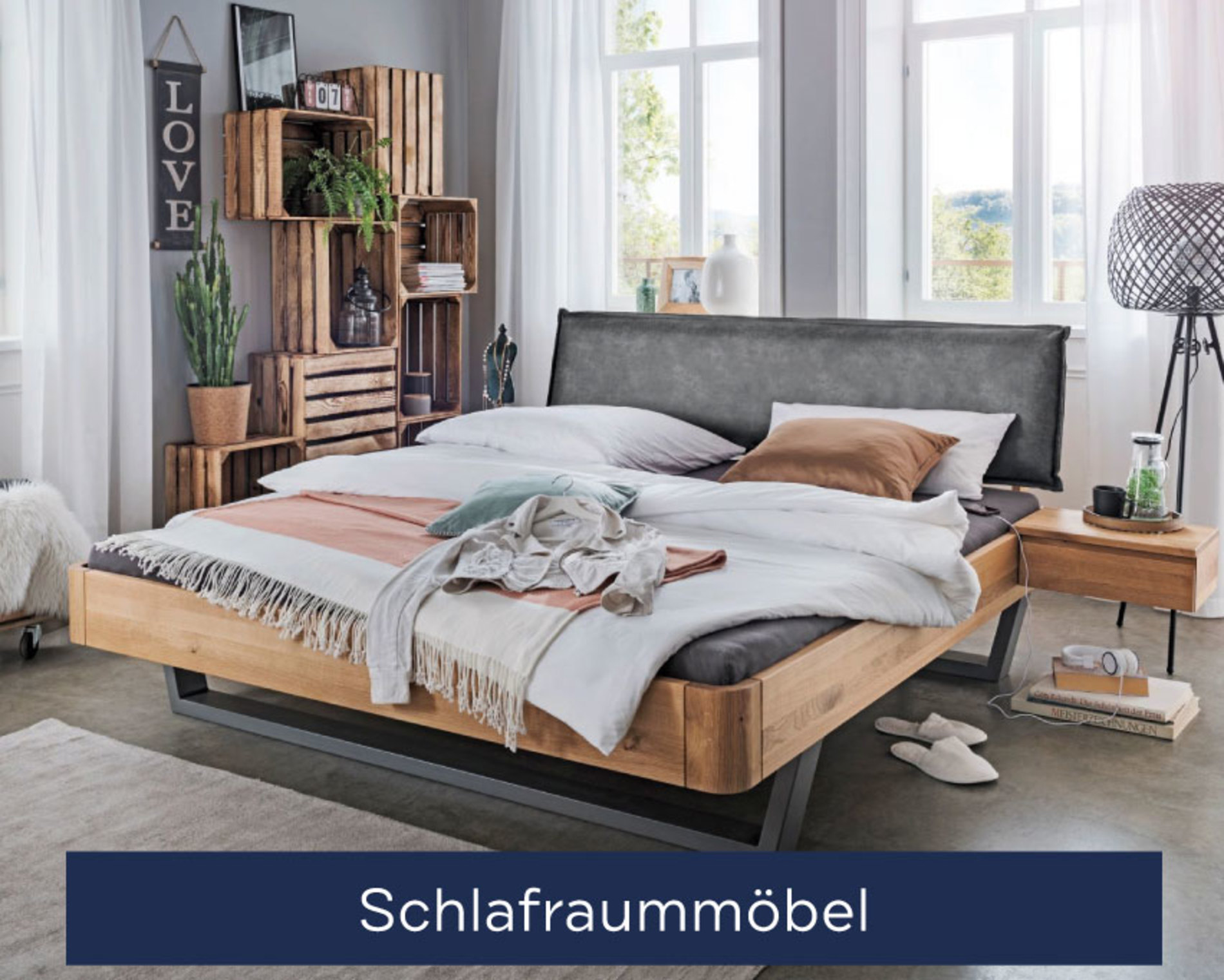 Betten_Bettgestell_Massivholzbett_Polsterbett_Marktheidenfeld-Betten-Emmerich.jpg